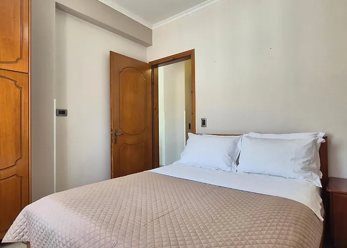 Albi's Apartament